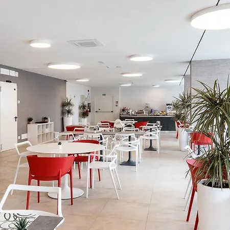 Adriatica Apart Otel 3*